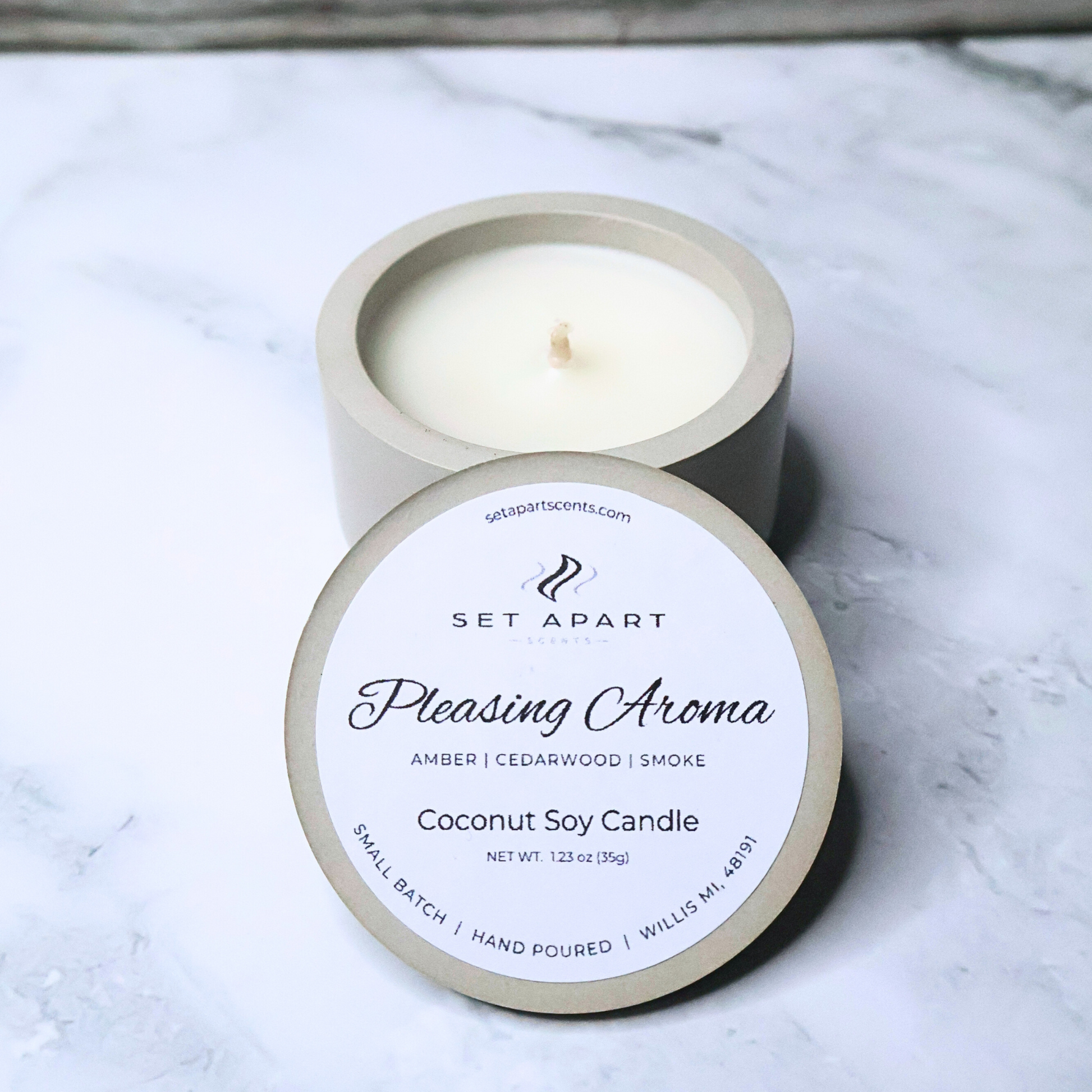 Pleasing Aroma Sample Candle